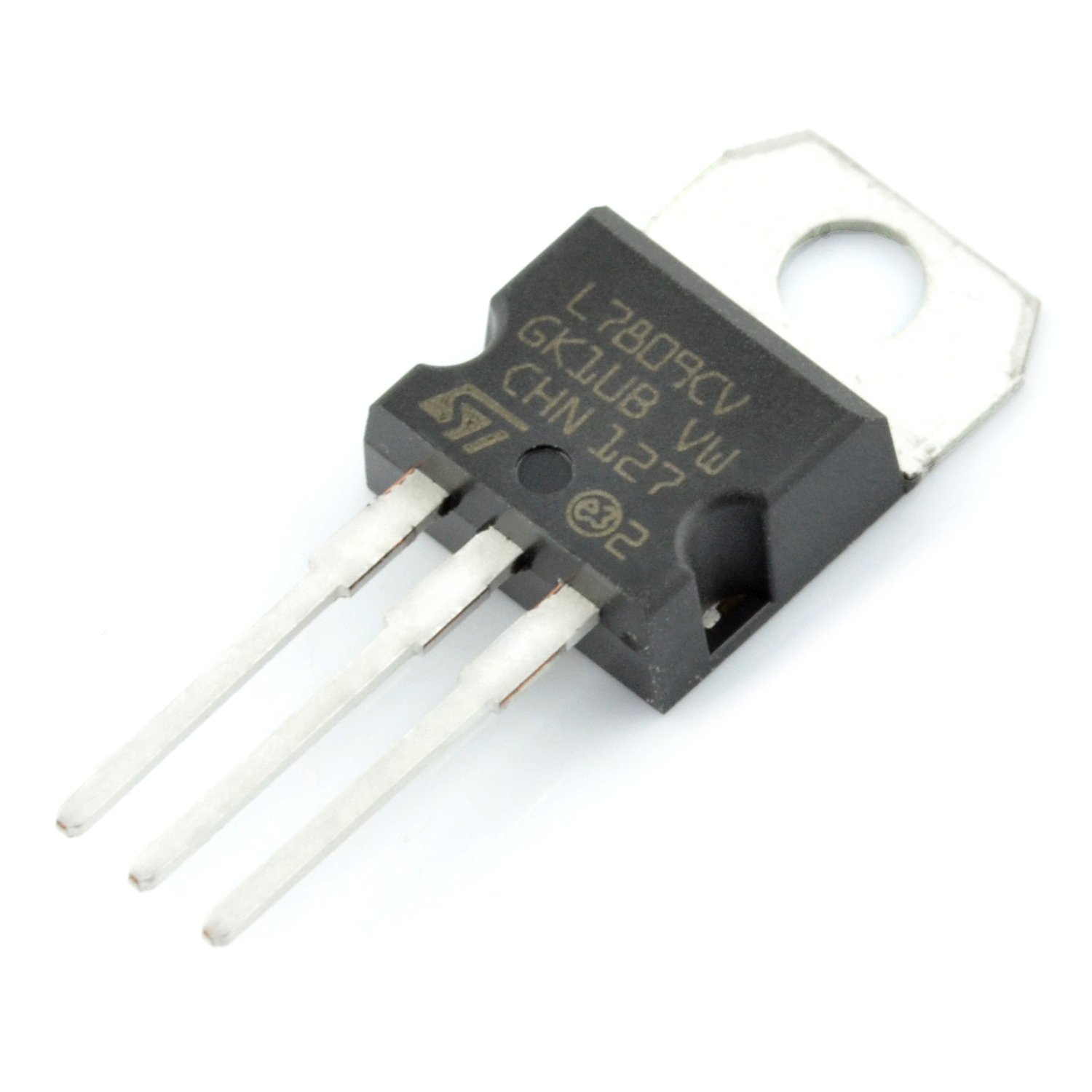 L7809CV Voltage Regulator 9V 1.5A Positive Linear Regulator TO-220